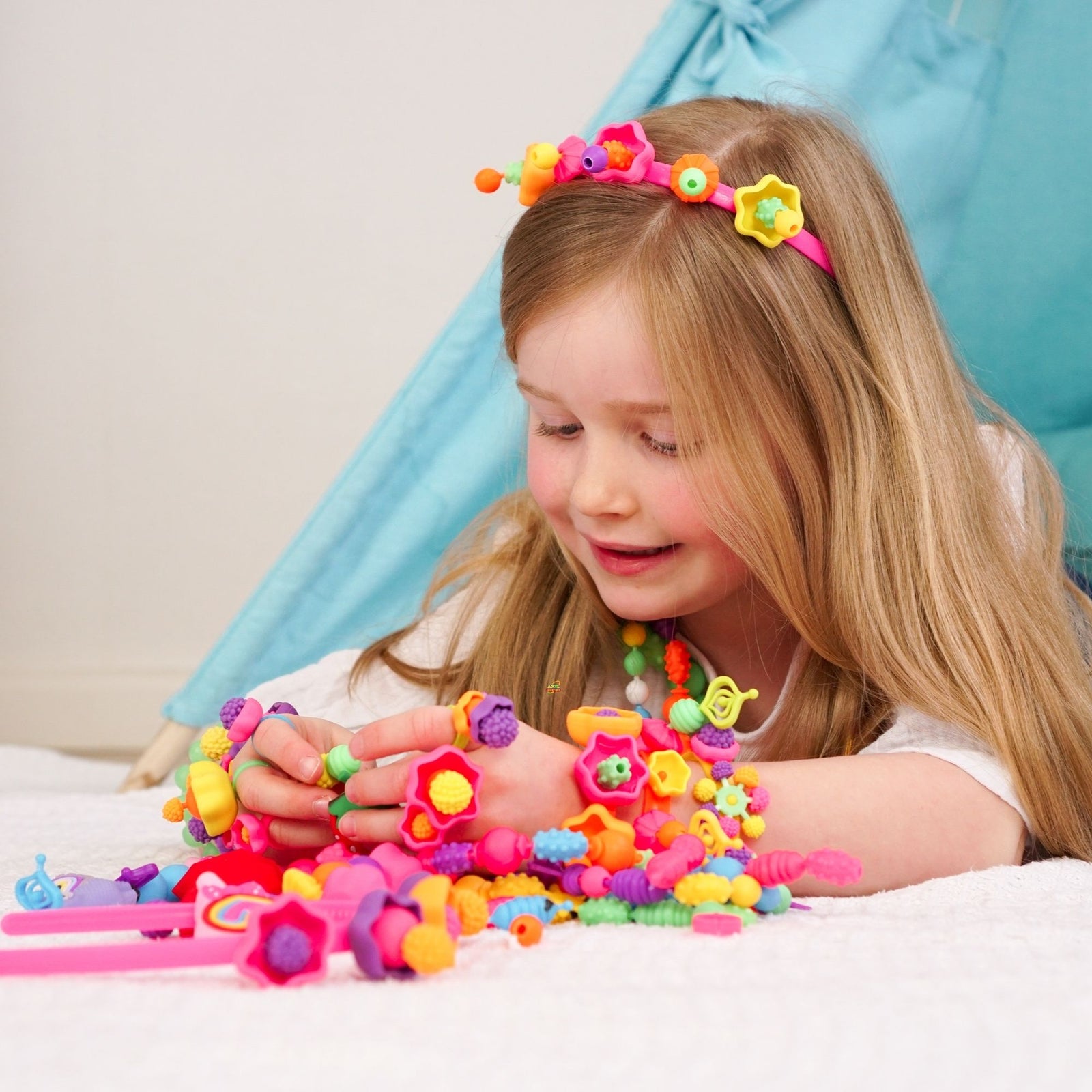 Pop Beads Jewelry making Kit for Kids, Crafts Beading Kit for Girls - Axel Adventures