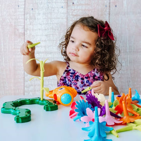 Fine Motor Skills Activities for Toddlers: A Complete Guide