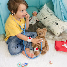 Doctor Kits For Kids - How Do They Enhance Your Child's Development?